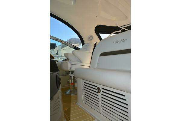 Sea Ray 44 Sundancer Yacht For Sale