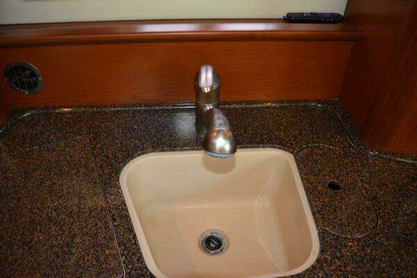 Sea Ray 44 Sundancer Yacht For Sale