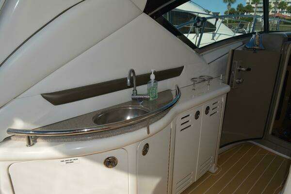 Sea Ray 44 Sundancer Yacht For Sale