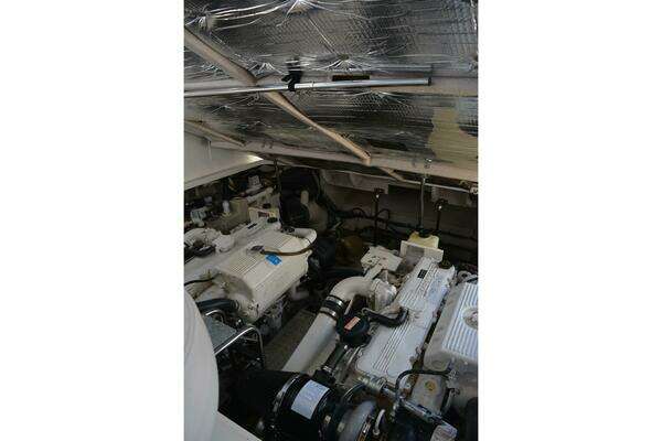 Sea Ray 44 Sundancer Yacht For Sale