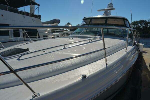 Photo of the 2007 Sea Ray 44 Sundancer "Knot On Call"