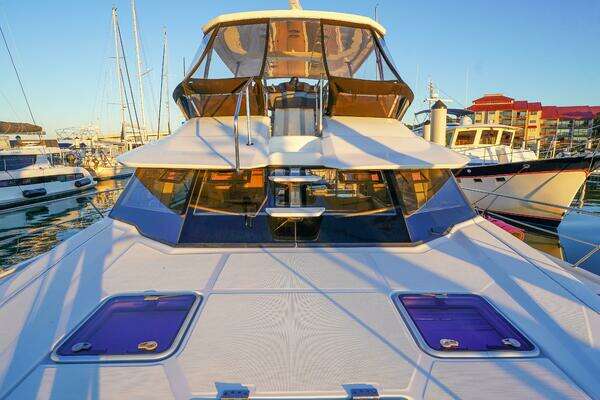 Aquila 44 Yacht Yacht For Sale