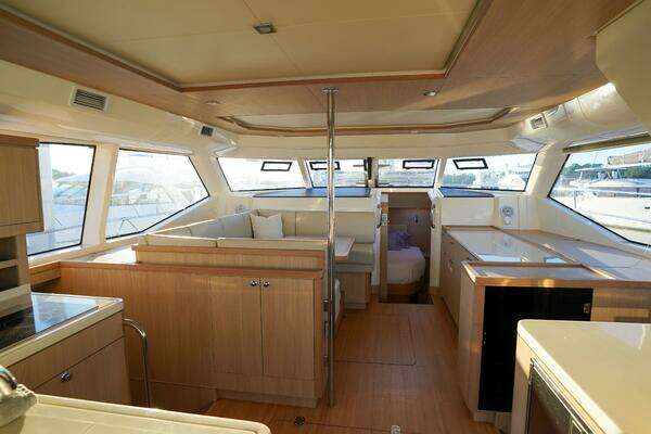 Aquila 44 Yacht Yacht For Sale