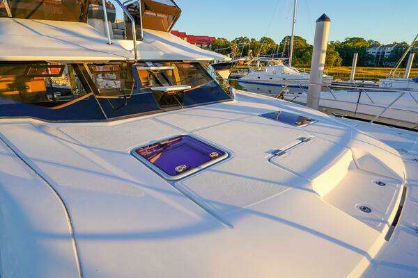 Aquila 44 Yacht Yacht For Sale