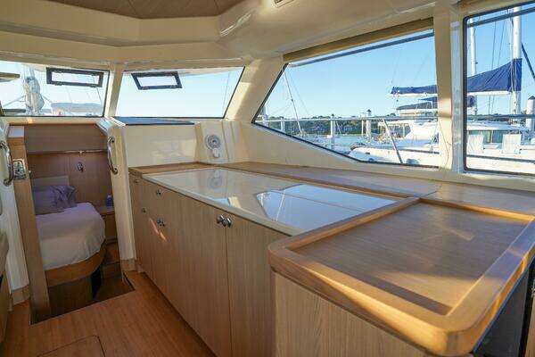 Aquila 44 Yacht Yacht For Sale