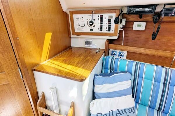 28ft Catalina Yacht For Sale