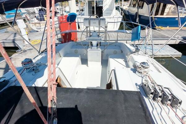 28ft Catalina Yacht For Sale