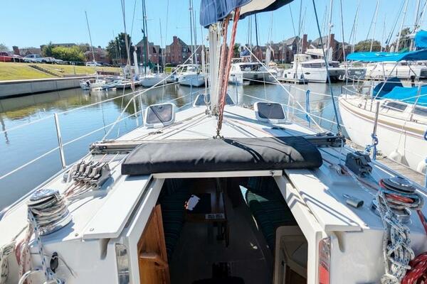 28ft Catalina Yacht For Sale