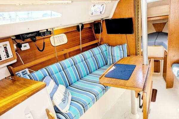 28ft Catalina Yacht For Sale