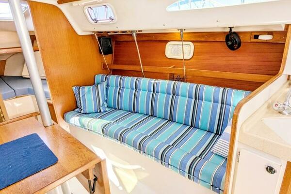 28ft Catalina Yacht For Sale