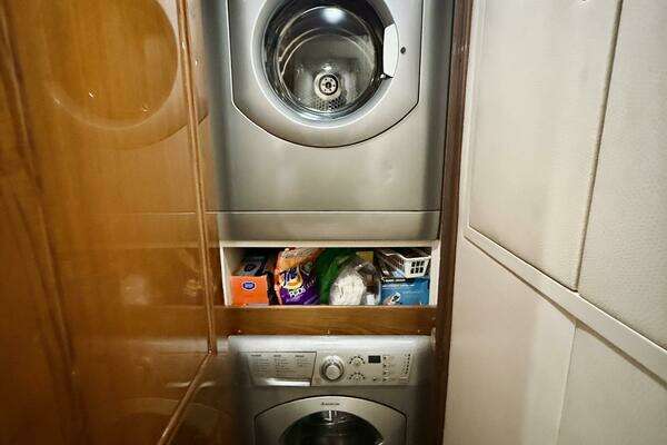 Viking 65 Cinvertible Yacht For Sale