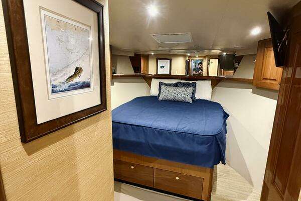 Viking 65 Cinvertible Yacht For Sale