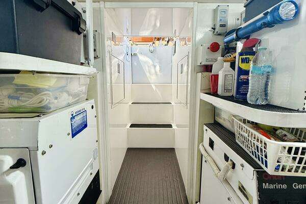 Viking 65 Cinvertible Yacht For Sale