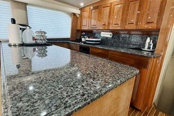 Viking 65 Cinvertible Yacht For Sale