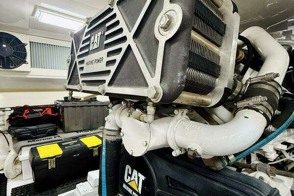 Viking 65 Cinvertible Yacht For Sale