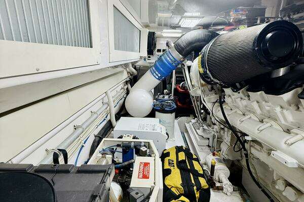 Viking 65 Cinvertible Yacht For Sale