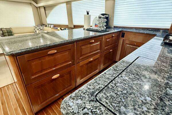 Viking 65 Cinvertible Yacht For Sale