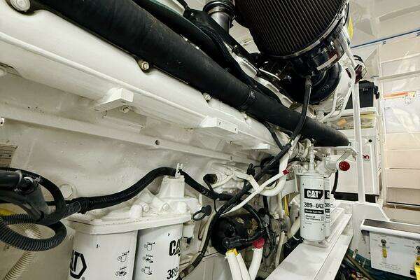 Viking 65 Cinvertible Yacht For Sale