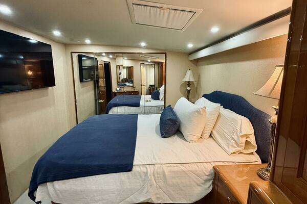 Viking 65 Cinvertible Yacht For Sale