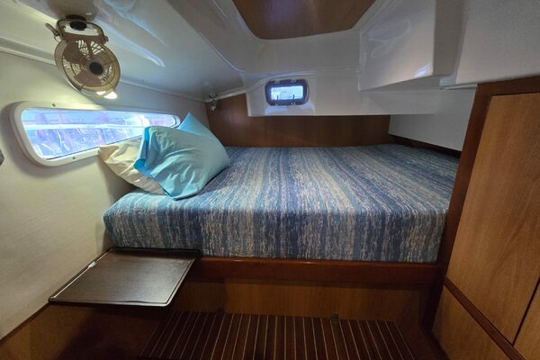 44ft Dolphin Yacht For Sale 44ft Dolphin Yacht For Sale