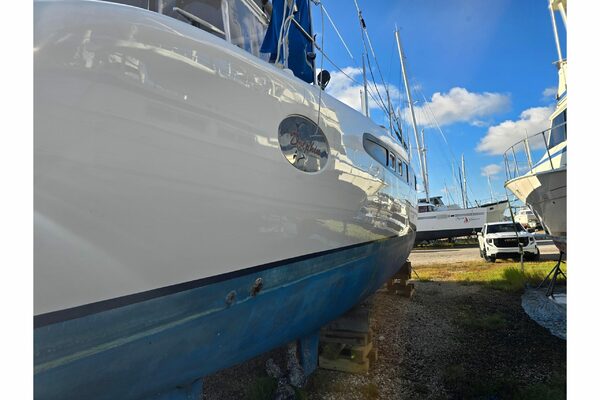 44ft Dolphin Yacht For Sale 44ft Dolphin Yacht For Sale