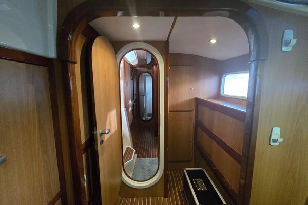 44ft Dolphin Yacht For Sale 44ft Dolphin Yacht For Sale