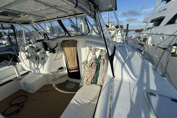 Manta 40 Sail Catamaran Yacht For Sale