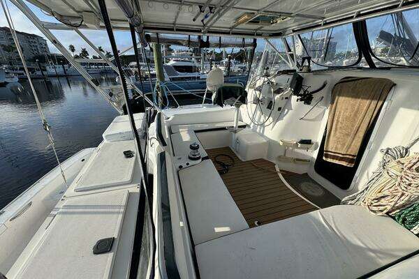 Manta 40 Sail Catamaran Yacht For Sale