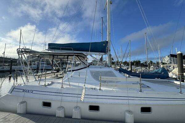 Manta 40 Sail Catamaran Yacht For Sale