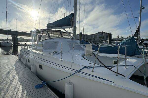 Manta 40 Sail Catamaran Yacht For Sale