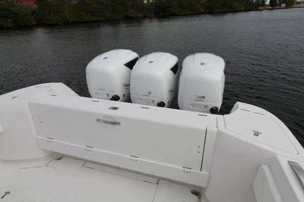 37ft Intrepid Yacht For Sale