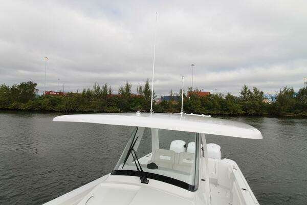 Intrepid Nomad SE Yacht For Sale