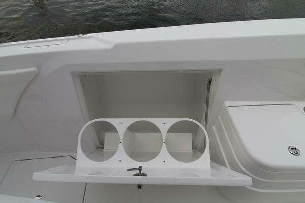 Intrepid Nomad SE Yacht For Sale