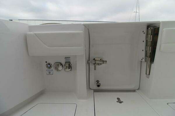 Intrepid Nomad SE Yacht For Sale