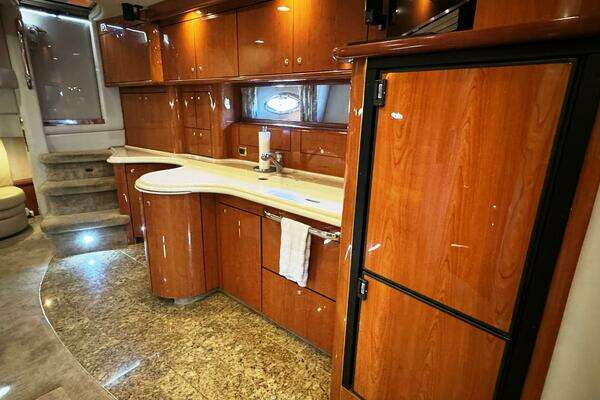 Sea Ray 510 Sundancer Yacht For Sale