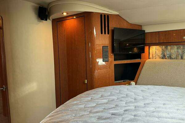 Sea Ray 510 Sundancer Yacht For Sale