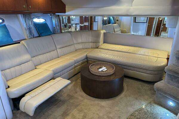 Sea Ray 510 Sundancer Yacht For Sale