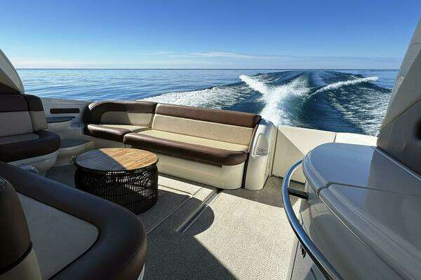 Sea Ray 510 Sundancer Yacht For Sale