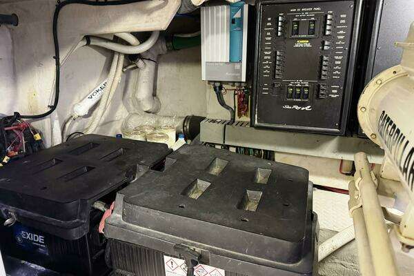 Sea Ray 510 Sundancer Yacht For Sale