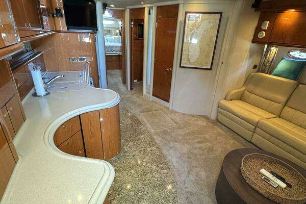 Sea Ray 510 Sundancer Yacht For Sale