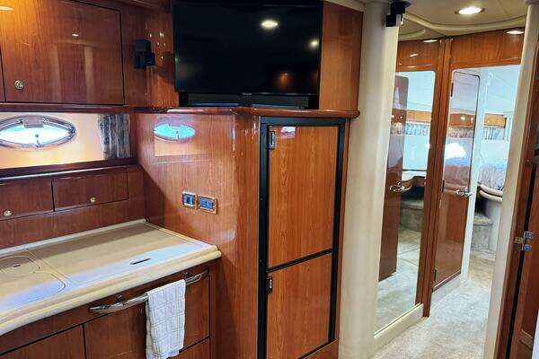 Sea Ray 510 Sundancer Yacht For Sale