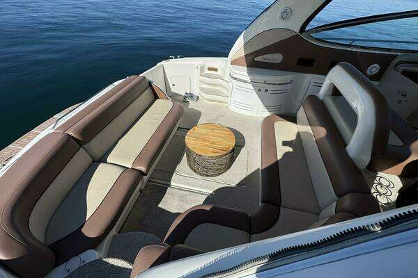 Sea Ray 510 Sundancer Yacht For Sale