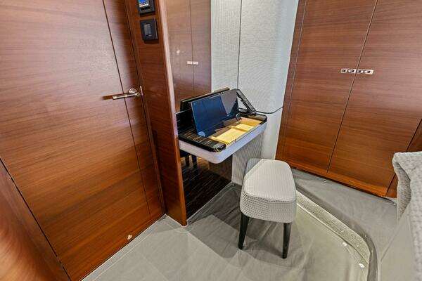 Princess Y75 Motor Yacht Yacht For Sale