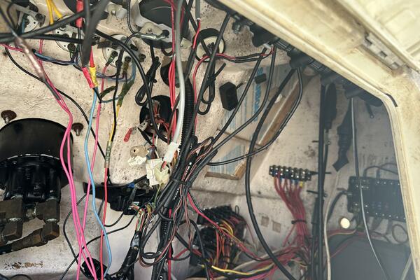 37ft Intrepid Yacht For Sale