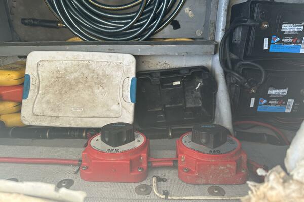 37ft Intrepid Yacht For Sale