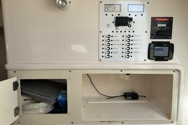 37ft Intrepid Yacht For Sale