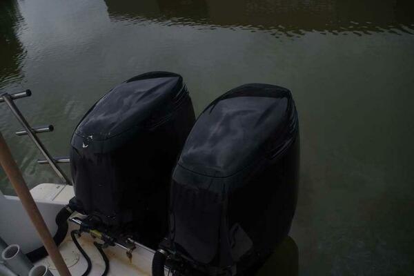 37ft Intrepid Yacht For Sale