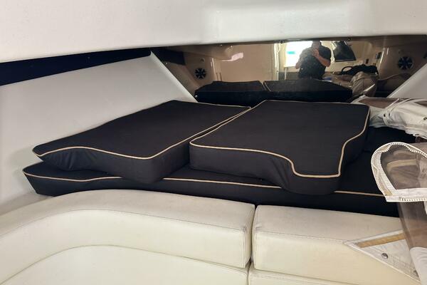 37ft Intrepid Yacht For Sale