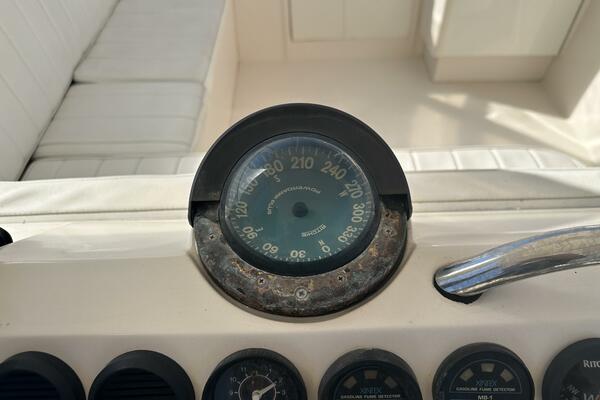 37ft Intrepid Yacht For Sale