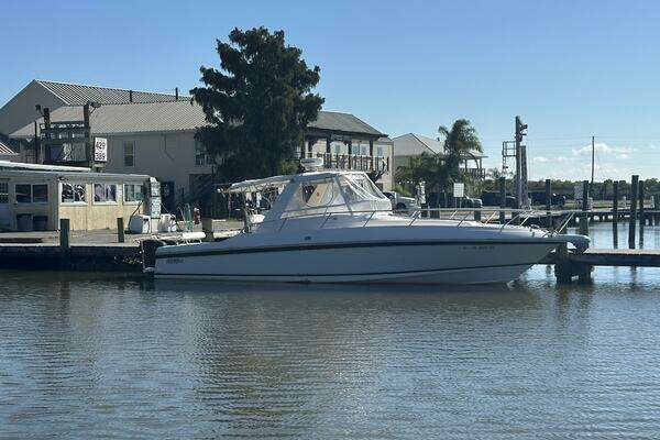 Photo of the 1994 Intrepid 376 Walkaround